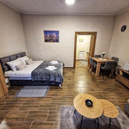Dorce Apartmani Horgos Eksteriør bilde