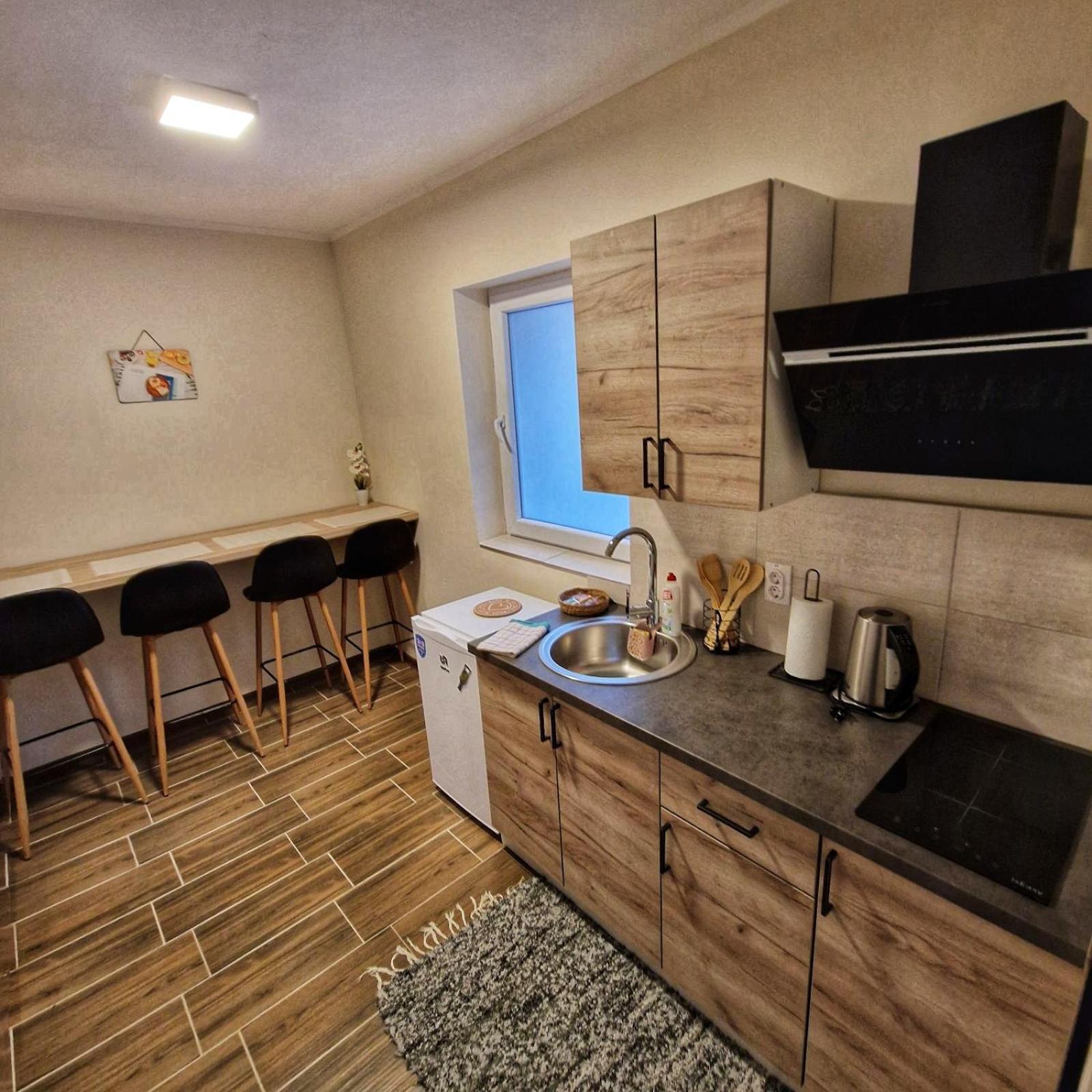 Dorce Apartmani Horgos Eksteriør bilde
