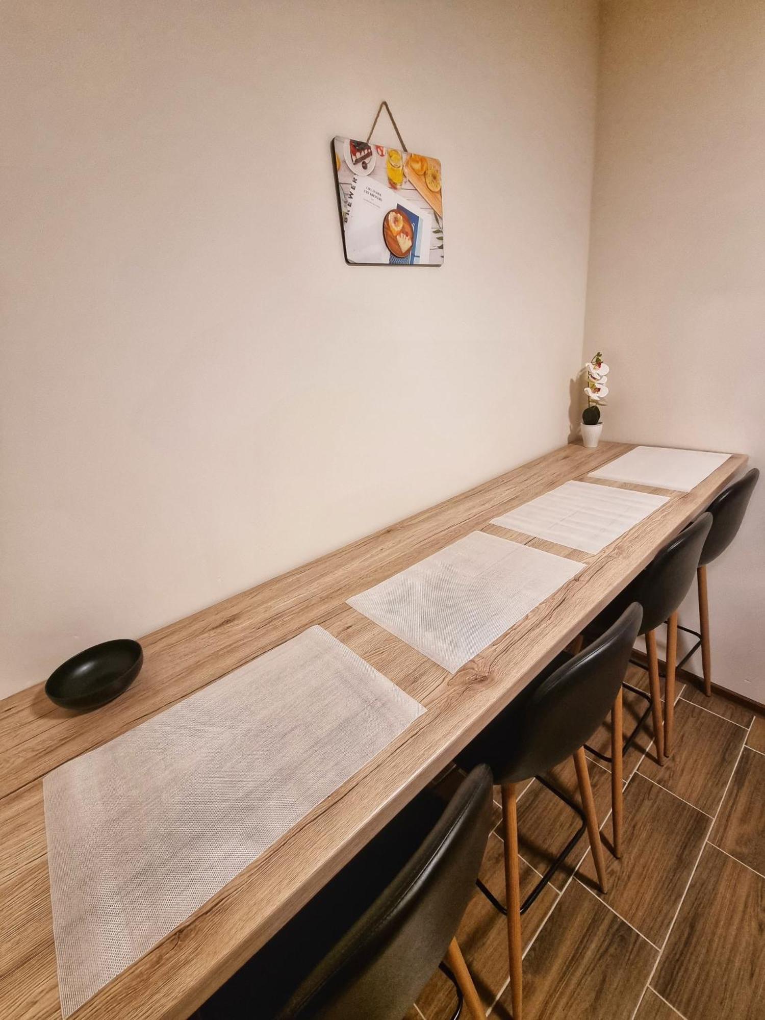 Dorce Apartmani Horgos Eksteriør bilde
